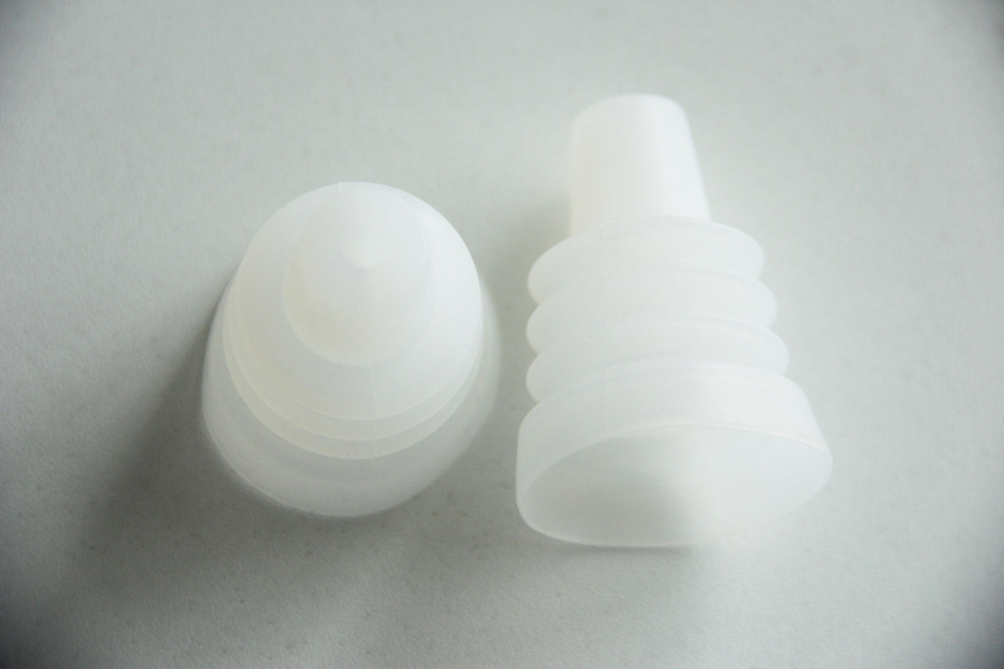 Zenyer white suction cup for egg lifter